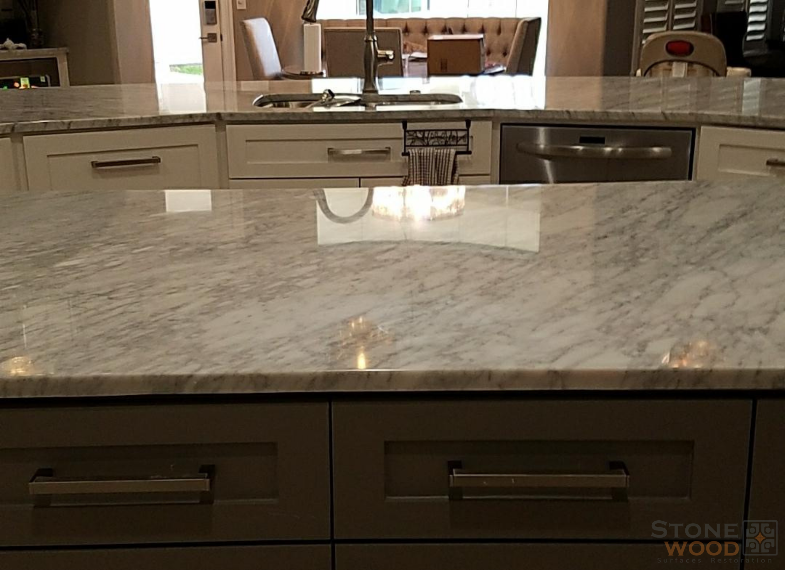Granite kitchen island polishing in Houston