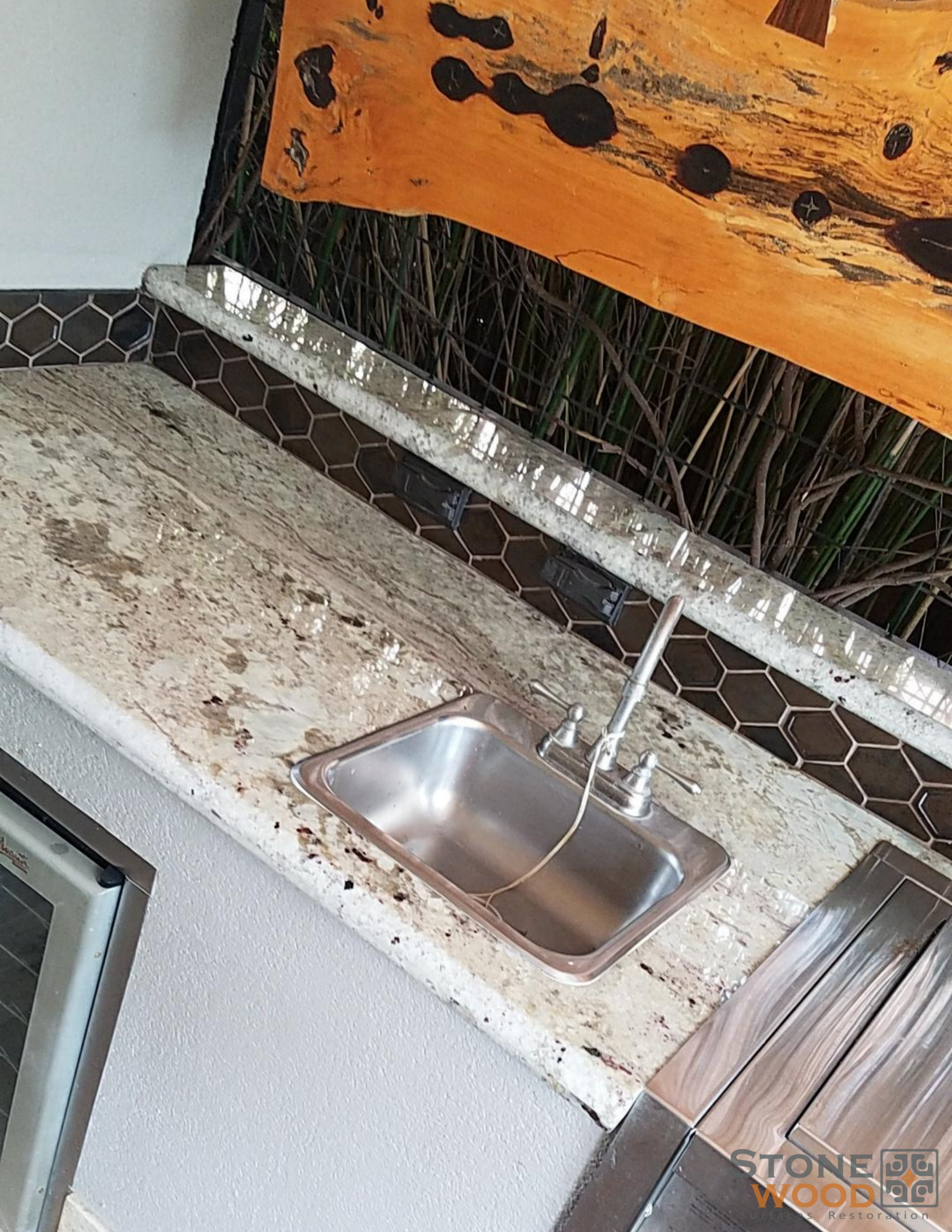 Outdoor granite polishing and maintenance in Houston